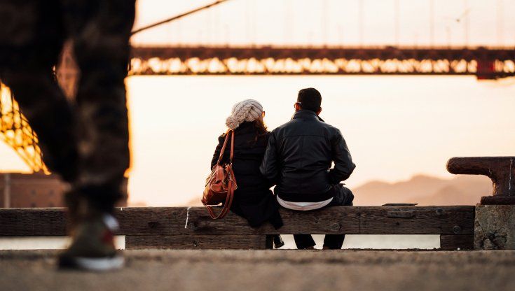 Basta un attimo per il colpo di fulmine, cosa accade quando è amore a prima vista