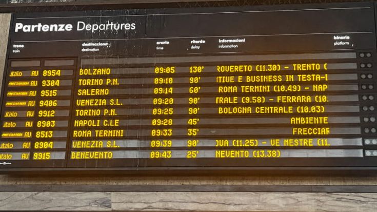Fs multata per il chiodo che bloccò Roma Termini: 1,75 milioni per “grave negligenza”