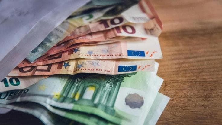 Grosseto, arrestato uomo di 52 anni per circonvenzione d’incapace: sottratti quasi 2 milioni di euro