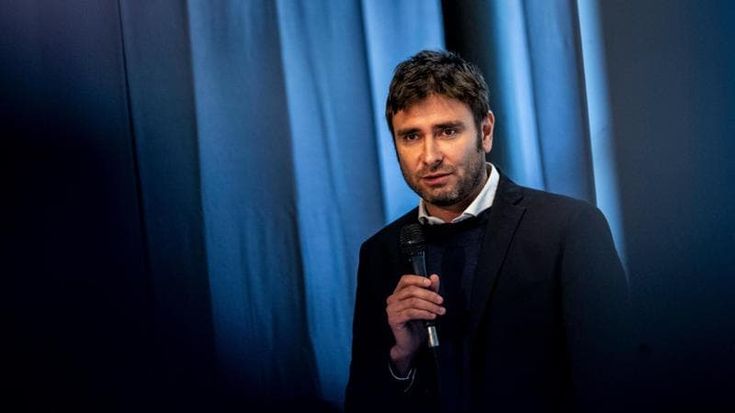 Di Battista, due medici del Gemelli a Cuba. Breve telefonata con Tajani: “È combattivo”