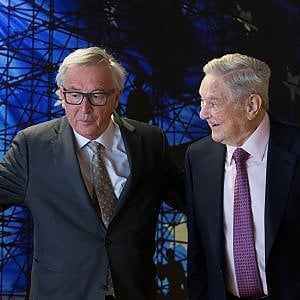 Juncker riceve il finanziere Soros: una mossa per salvare l'Università ungherese