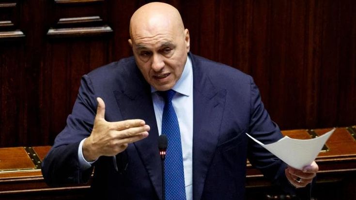 Lettera di Crosetto a Kallas: “Sei navi per il Mar Rosso. Roma pronta, paghi la Ue”