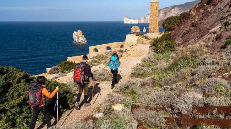 Sardegna, il cammino minerario di Santa Barbara è il miglior sentiero del mondo
