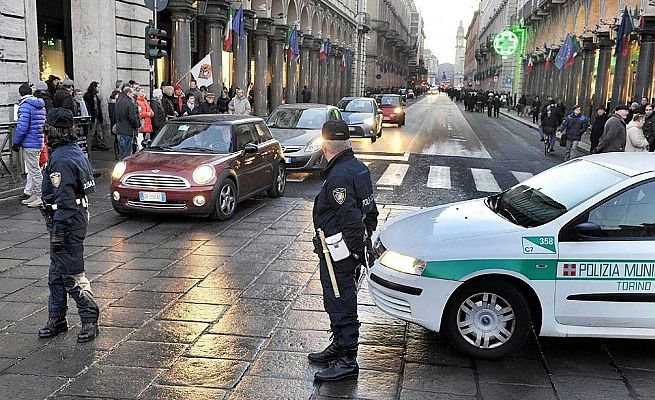 Un mese per "aprire"<br />via Roma ai pedoni