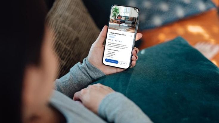 Case vacanza, sette consigli per prenotare online evitando le truffe
