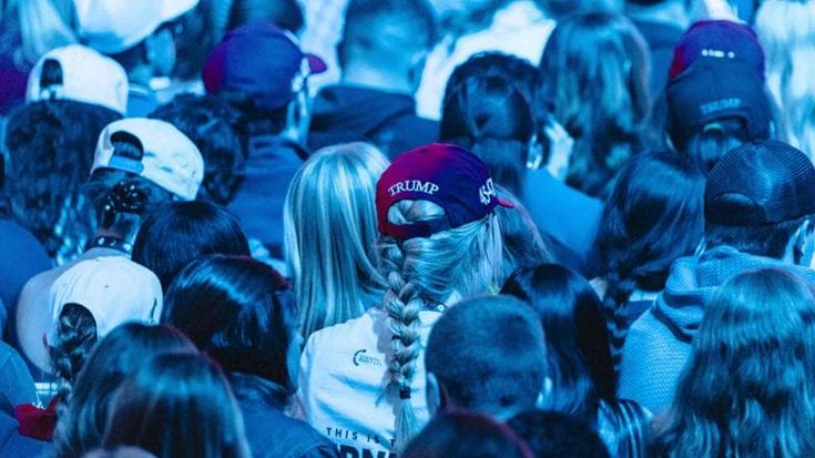 Il caso Epstein, la vedova Kirk e Vance: perché tra i Maga è in corso una guerra civile