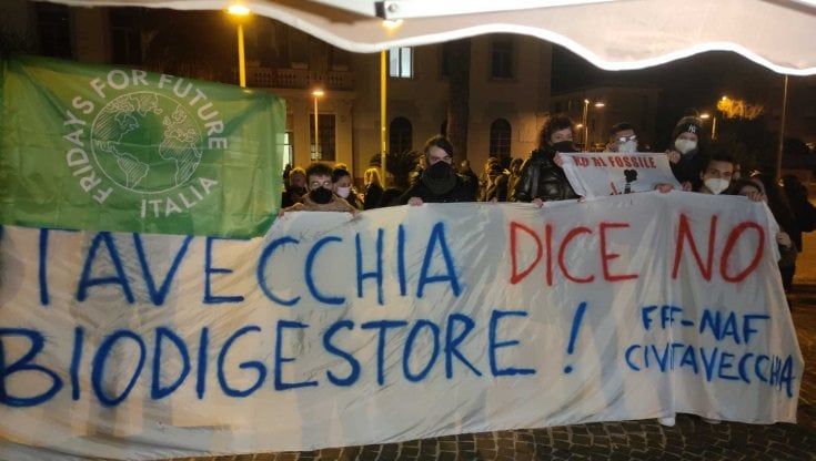 A Civitavecchia la protesta contro il biodigestore: "Ignorati i pareri della Soprintendenza e della Asl"