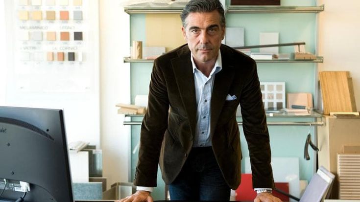 Le imprese italiane tornano a investire in tecnologia e viaggi