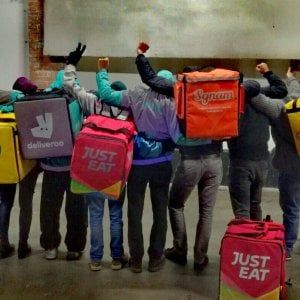 Ciclofattorini, dopo la sentenza Foodora si organizzano: "E' solo l'inizio"