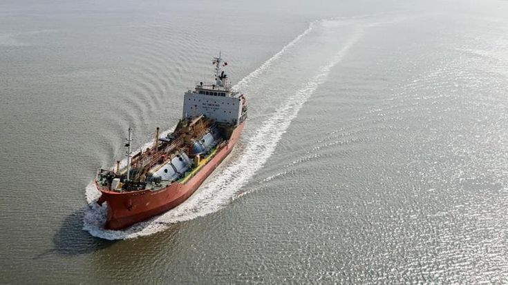 La Ue invita i 27 a ridurre gli obiettivi di stoccaggio del gas