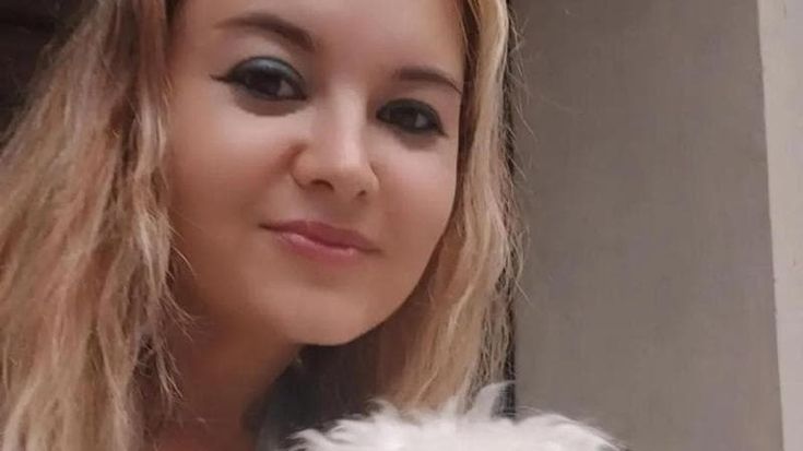 Un colpo alla testa, poi soffocata con il cuscino: così l’assassino ha ucciso Daniela