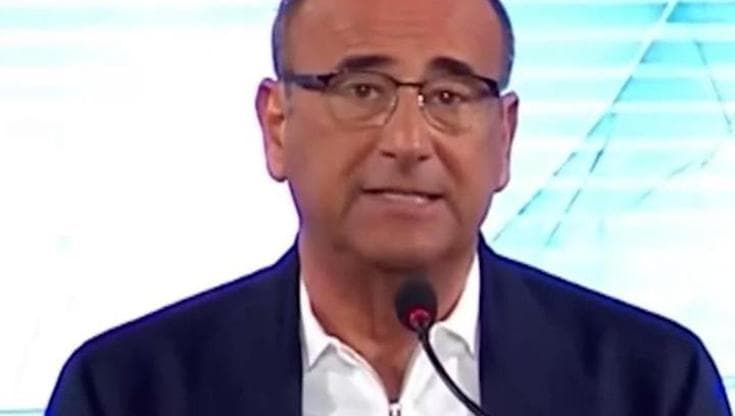 Sanremo, Carlo Conti si commuove ricordando Pippo Baudo: "Il Festival è dedicato a lui"