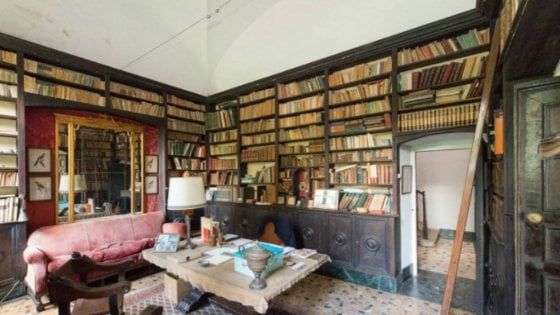 Salotto nobiliare e giardini sontuosi: il fascino della villa-set di Guadagnino a Cremona