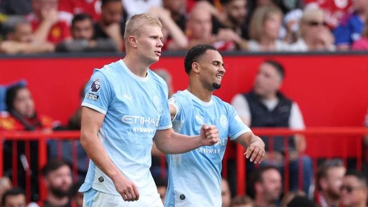 Il City in dieci vince il derby di Manchester, Haaland stende lo United