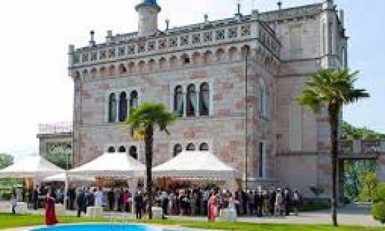 Il castello sequestrato al boss &egrave; gestito dalla moglie: scoppia la polemica