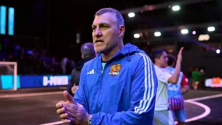 Bobo Vieri: “Leao o Esposito, è derby da attaccanti davanti agli occhi del mondo”