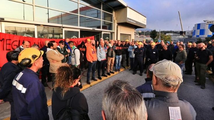 Ex Ilva, operai rientrati al lavoro. Prosegue lo stato di agitazione e si organizzano nuove proteste