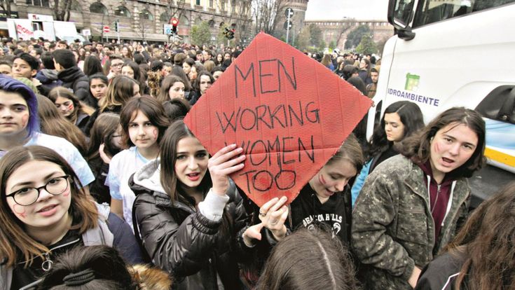 Alla faccia della parità, ecco perché in Italia il potere non è donna