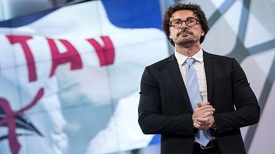 Tav, Toninelli: "L'opera va ridiscussa". Conte: "La Lega in piazza? Nessun problema". 