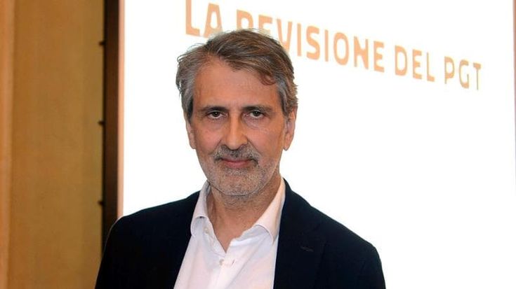 Inchieste urbanistica, oggi le dimissioni dell’assessore Tancredi: “Andrà in aula a spiegare”