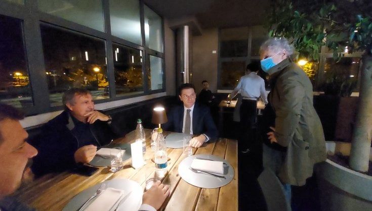 Venezia, la cena è alle 5 del mattino per protestare contro il Dpcm