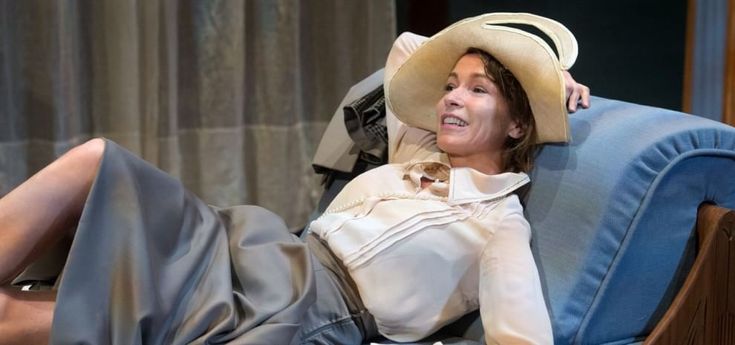 Stefania Rocca a teatro con "Scandalo": "Attuale la sfida dell'accoglienza"
