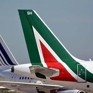 Gli italiani hanno pagato 7,4 miliardi per salvare l'Alitalia