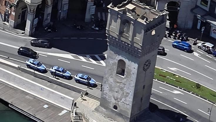 Savona, rissa tra gestori di un locale e clienti in Darsena, cuore della movida