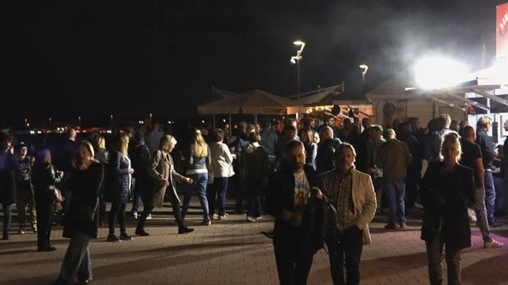 Bari, a Torre Quetta chioschi aperti anche la vigilia di Natale: "Aperitivo al mare". E nel fine settimana festa con hamburger