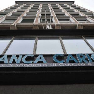 Carige: "Voltiamo pagina di una storia travagliata". Via libera all'aumento di capitale
