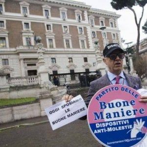 Regionali in Umbria: Cirillo, la suora e la politica oscena