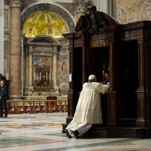 Giubileo, i missionari della misericordia inviati dal Papa: "Potranno perdonare anche l'aborto"