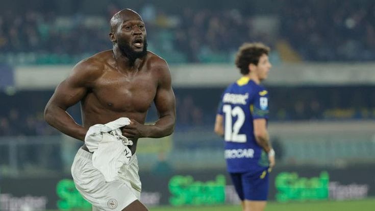 Il ritorno di Lukaku, l’uomo in più del Napoli nella corsa alla Champions
