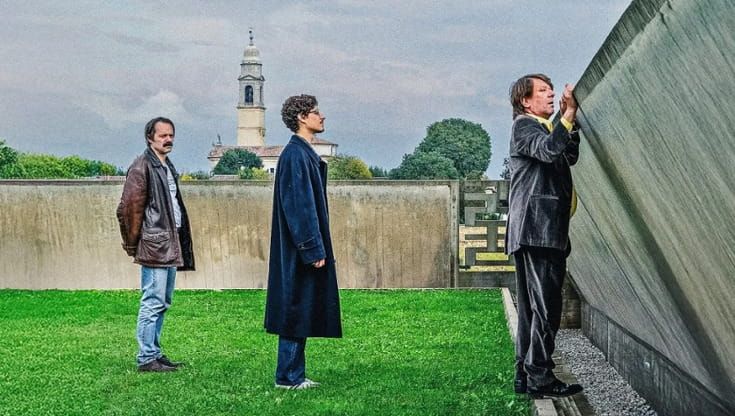 “Le città di pianura”, vite al bivio in un film