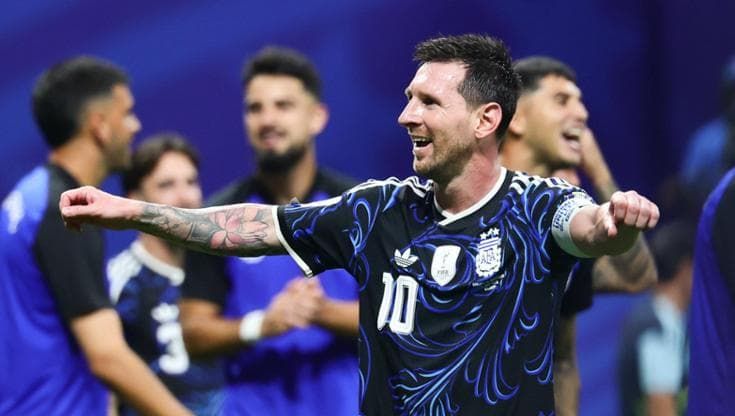 Messi: “Maradona sarà felice, ma non mi paragono a lui. Andrà come Dio vorrà”