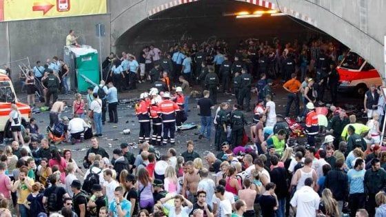 Germania, la strage della Loveparade si chiude senza un colpevole