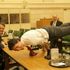 Trudeau, il leader che piace tra yoga, accoglienza e diritti civili