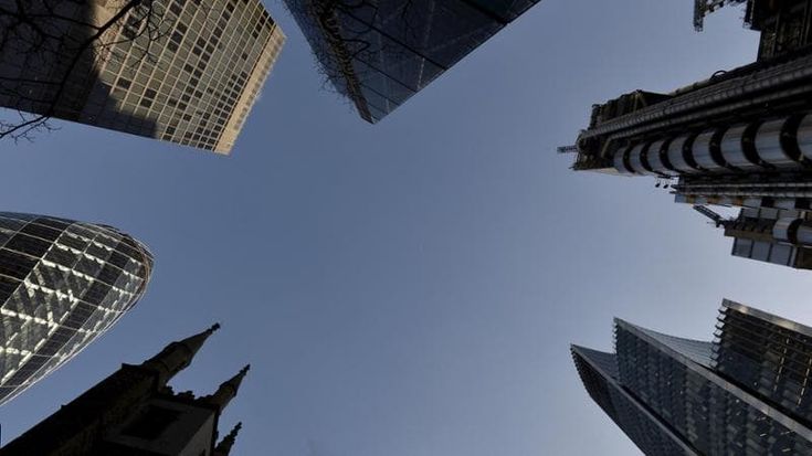 Lingua e stipendi bassi: ecco perché l’Italia fatica ad attirare lavoratori dall’estero