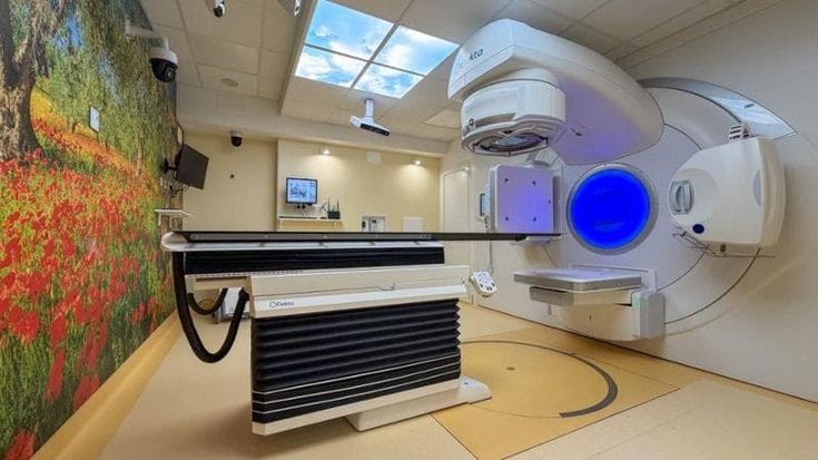 Lecce, al Fazzi l’acceleratore lineare per malati oncologici: si regola anche in base al respiro