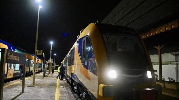 Guasto tecnico, stamattina treni fermi sulla linea Cuneo-Saluzzo-Savigliano, riaperta da Arenaways