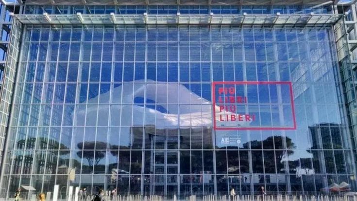 Più libri più liberi: cambiano le regole per l’accesso degli editori alla fiera