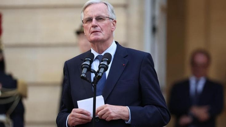 Francia, la sfida del nuovo premier Barnier: un governo di minoranza dopo l’apertura di Le Pen