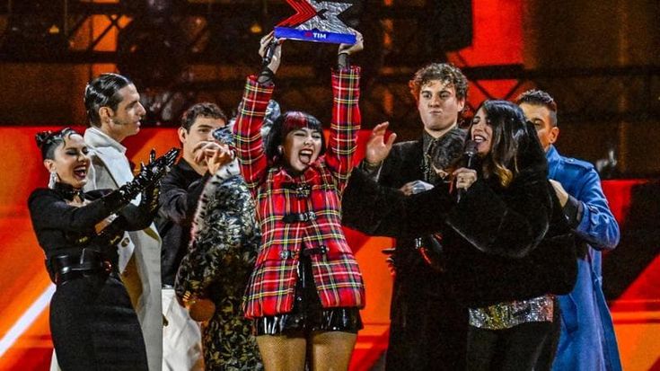 Rob: “Resto punk, dopo X Factor non cambierò genere. Urlo per dare voce a tutte le ragazze del Sud”