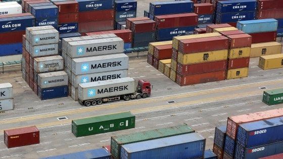 Dazi Usa, dal 23 agosto scattano su altri 16 miliardi di made in China. Borse deboli