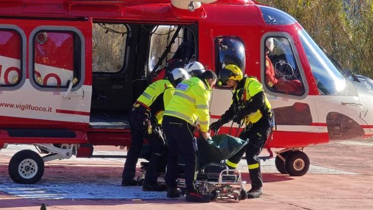Gli amici degli alpinisti morti sul Gran Sasso: “Avevano un’allegria contagiosa”. Lutto cittadino