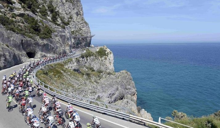 Giro D'Italia, il film della seconda tappa