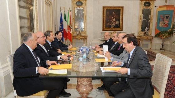 Regione, Musumeci incontra i rettori: obiettivo frenare la fuga dei cervelli