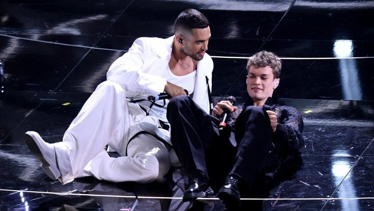 Classifica terza serata Sanremo 2022:  Mahmood e Blanco in testa