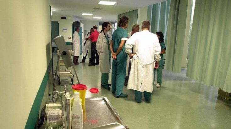 Gettonisti e Regione, c’è una trattativa in corso: si cerca un accordo per gli ospedali pubblici