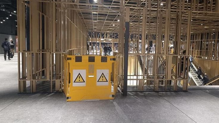 Metro C, stop & go per le scale mobili delle nuove stazioni Porta Metronia e Colosseo